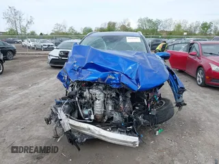 2022 Honda CR-V Touring z VIN 7FARW2H91NE004060, wystawiony jako IAAI lot #42167831 z przebiegiem Nie podano mil oraz . Historia ofert i sprzedaży dostępna na DreamBid. Obrazek 13.