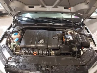 2012 Volkswagen Jetta SE с VIN 3VWDX7AJ9CM018864, выставлен на аукционе IAAI как лот 42044947 с пробегом 142 549 миль миль и . История ставок и продаж доступна на DreamBid. Изображение 10.