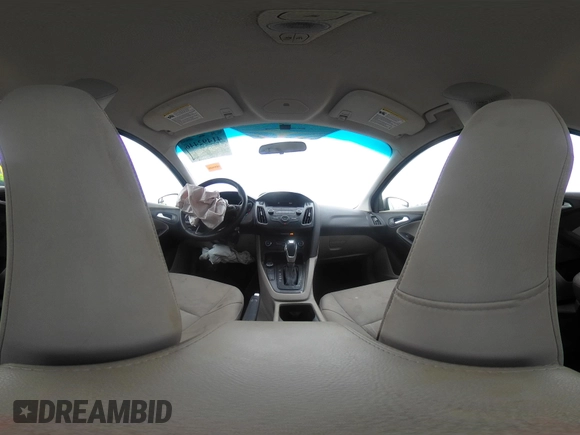 2015 Ford Focus SE with VIN 1FADP3F26FL299112, listed as a IAAI auction lot 41492446 with 57,103 mi miles. Bid and sale history available at carsss.com. Image 21.