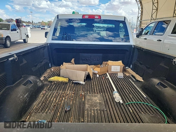 2019 Ram 1500 Tradesman с VIN 3C6JR6DT0KG560768, выставлен на аукционе IAAI как лот 42835356 с пробегом 115 811 миль миль и . История ставок и продаж доступна на DreamBid. Изображение 8.