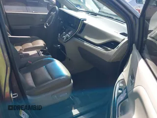 2015 Toyota Sienna XLE with VIN 5TDYK3DC6FS542504, listed as a IAAI auction lot 42569992 with 113,004 mi miles and . Bid and sale history available at DreamBid. Image 5.