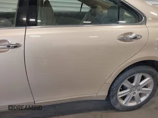 2008 Lexus ES 350 with VIN JTHBJ46G382178257, listed as a IAAI auction lot 42143318 with 244,678 mi miles. Bid and sale history available at carsss.com. Image 13.
