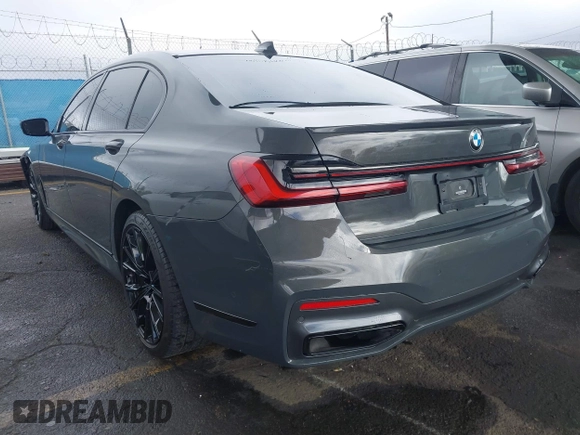 2021 BMW 7 Series 740i with VIN WBA7T2C03MCF52741, listed as a IAAI auction lot 41527846 with 41,448 mi miles and . Bid and sale history available at DreamBid. Image 3.
