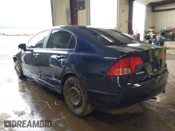 2008 Honda Civic LX z VIN 1HGFA16578L008138, wystawiony jako IAAI lot #42246207 z przebiegiem 152 247 mil mil oraz . Historia ofert i sprzedaży dostępna na DreamBid. Obrazek 3.