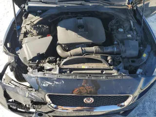 2017 Jaguar XE 25t Premium with VIN SAJAD4BG1HA966889, listed as a Copart auction lot 81849404 with 77,086 mi miles and Salvage Title. Bid and sale history available at carsss.com. Image 12.