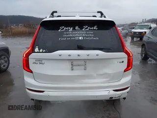 2018 Volvo XC90 Momentum z VIN YV4A22PK2J1321578, wystawiony jako IAAI lot #41151361 z przebiegiem 159 097 mil mil oraz . Historia ofert i sprzedaży dostępna na DreamBid. Obrazek 17.