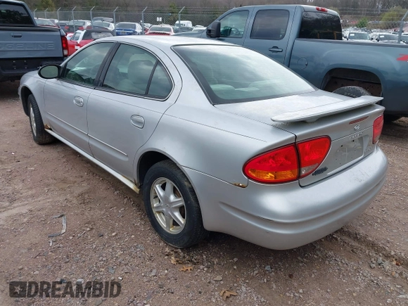 2004 Oldsmobile Alero GL1 with VIN 1G3NL52F94C117186, listed as a IAAI auction lot 42119992 with 131,100 mi miles and . Bid and sale history available at DreamBid. Image 3.