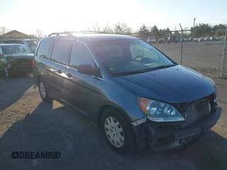 2010 Honda Odyssey LX with VIN 5FNRL3H21AB076769, listed as a IAAI auction lot 41821498 with 267,617 mi miles. Bid and sale history available at carsss.com. Image 1.