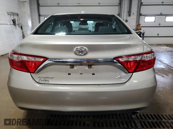 2015 Toyota Camry XLE with VIN 4T4BF1FK3FR490877, listed as a Copart auction lot 53581385 with 76,286 mi miles and Salvage Title. Bid and sale history available at carsss.com. Image 6.