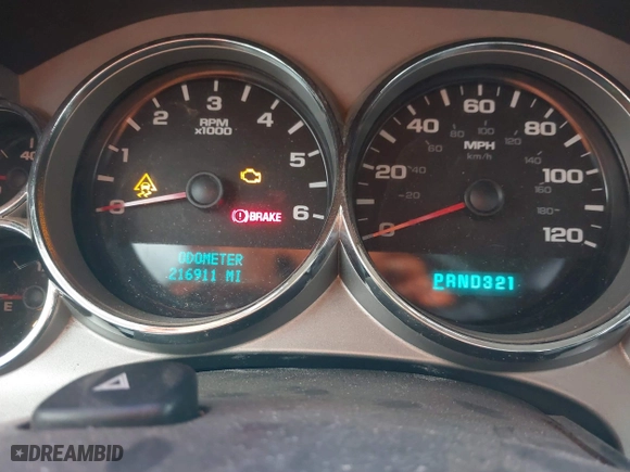 2007 Chevrolet Silverado 1500 LT w/1LT with VIN 3GCEK13397G532557, listed as a IAAI auction lot 41500202 with 216,911 mi miles. Bid and sale history available at carsss.com. Image 7.