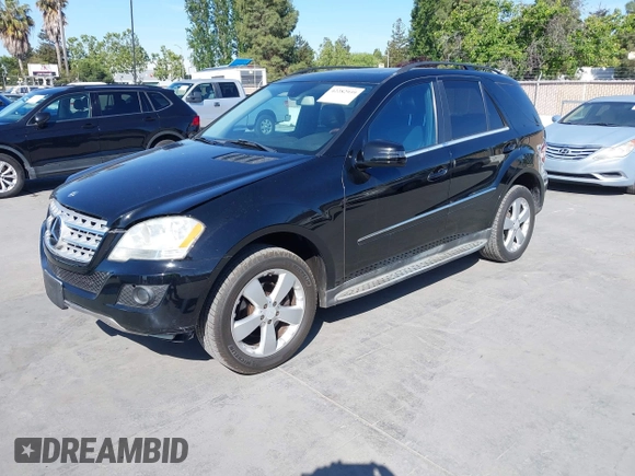 2011 Mercedes-Benz M 350 с VIN 4JGBB5GB0BA644839, выставлен на аукционе IAAI как лот 42282939 с пробегом 193 106 миль миль и . История ставок и продаж доступна на DreamBid. Изображение 2.