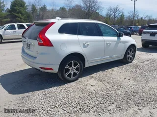2014 Volvo XC60 3.0L R-Design Premier Plus with VIN YV4902DZ2E2548649, listed as a IAAI auction lot 42059892 with 160,624 mi miles. Bid and sale history available at carsss.com. Image 4.