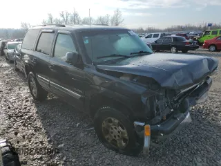 2004 GMC Yukon SLE with VIN 1GKEK13V64J202374, listed as a Copart auction lot 85514164 with 269,342 mi miles and Salvage Title. Bid and sale history available at carsss.com. Image 4.