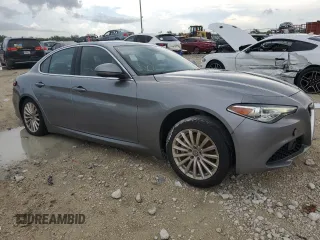 2021 Alfa Romeo Giulia with VIN ZARFANAN1M7648173, listed as a Copart auction lot 54398783 with 17,547 mi miles. Bid and sale history available at carsss.com. Image 4.
