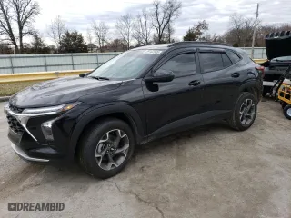 2025 Chevrolet Trax LT with VIN KL77LHEP2SC043442, listed as a Copart auction lot 89102835 with 2,222 mi miles and Salvage Title. Bid and sale history available at carsss.com. Image 1.