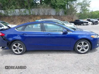 2016 Ford Fusion SE with VIN 3FA6P0T95GR190040, listed as a IAAI auction lot 42545670 with 151,845 mi miles and . Bid and sale history available at DreamBid. Image 13.
