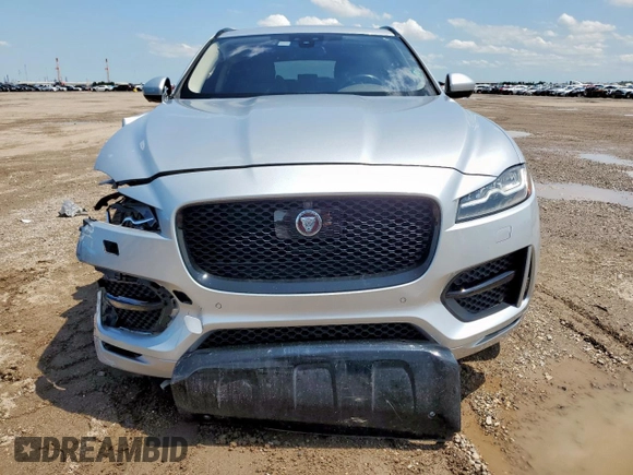 2017 Jaguar F-Pace 35t R-Sport with VIN SADCL2BV1HA080511, listed as a Copart auction lot 58435845 with 78,926 mi miles and Salvage title. Bid and sale history available at DreamBid. Image 5.