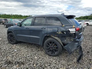 2017 Jeep Grand Cherokee Altitude z VIN 1C4RJFAG9HC786670, wystawiony jako Copart lot #58007254 z przebiegiem 117 638 mil mil oraz Szkoda całkowita • Salvage title. Historia ofert i sprzedaży dostępna na DreamBid. Obrazek 2.
