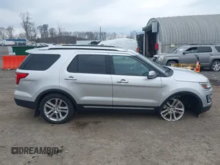 2016 Ford Explorer Limited with VIN 1FM5K8F82GGB14820, listed as a IAAI auction lot 41898830 with 72,282 mi miles. Bid and sale history available at carsss.com. Image 13.