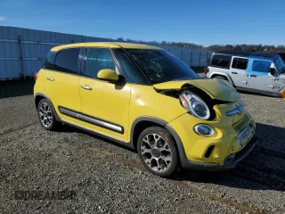 2014 FIAT 500L Trekking with VIN ZFBCFADH2EZ003778, listed as a Copart auction lot 46071835 with 71,665 mi miles and Salvage Title. Bid and sale history available at DreamBid. Image 4.