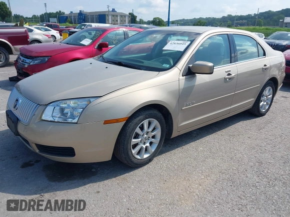 2008 Mercury Milan z VIN 3MEHM07Z58R612944, wystawiony jako IAAI lot #42836045 z przebiegiem 215 210 mil mil oraz . Historia ofert i sprzedaży dostępna na DreamBid. Obrazek 2.