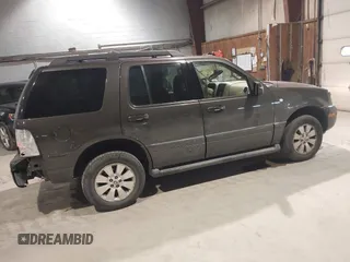 2006 Mercury Mountaineer Luxury with VIN 4M2EU47EX6UJ05577, listed as a IAAI auction lot 41315648 with 158,964 mi miles. Bid and sale history available at carsss.com. Image 4.