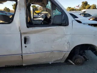 2001 Ford Econoline Passenger XL with VIN 1FMRE11LX1HA66495, listed as a Copart auction lot 70438864 with 306,671 mi miles and Salvage Title. Bid and sale history available at carsss.com. Image 11.