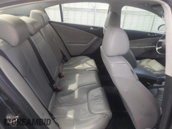 2007 Volkswagen Passat 2.0T with VIN WVWEK73C57P006330, listed as a Copart auction lot 56313035 with 247,819 mi miles and Salvage title. Bid and sale history available at DreamBid. Image 10.