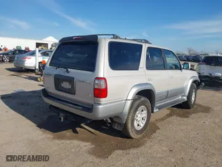 2000 Toyota 4Runner Limited with VIN JT3HN87R7Y9041812, listed as a IAAI auction lot 41322206 with 206,152 mi miles. Bid and sale history available at carsss.com. Image 4.