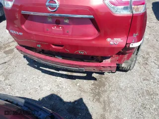 2015 Nissan Rogue S with VIN KNMAT2MT6FP555949, listed as a IAAI auction lot 41817040 with 108,619 mi miles. Bid and sale history available at carsss.com. Image 13.