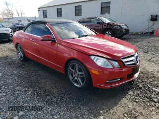 2011 Mercedes-Benz E 350 with VIN WDDKK5GFXBF101031, listed as a Copart auction lot 43457965 with 114,686 mi miles and Salvage title. Bid and sale history available at DreamBid. Image 4.