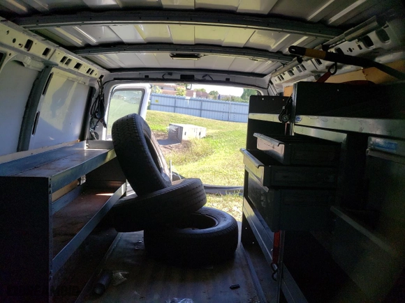 2009 Chevrolet Express Cargo Van with VIN 1GCGG25C791115372, listed as a Copart auction lot 70408794 with 0 mi miles and Salvage Title. Bid and sale history available at carsss.com. Image 10.