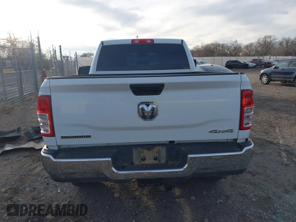 2023 Ram 2500 Big Horn with VIN 3C6UR5DL2PG618989, listed as a IAAI auction lot 40917764 with 35,736 mi miles. Bid and sale history available at carsss.com. Image 17.