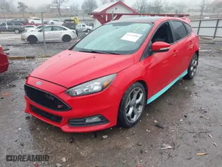 2015 Ford Focus ST with VIN 1FADP3L93FL224661, listed as a IAAI auction lot 41169980 with 113,283 mi miles. Bid and sale history available at carsss.com. Image 17.