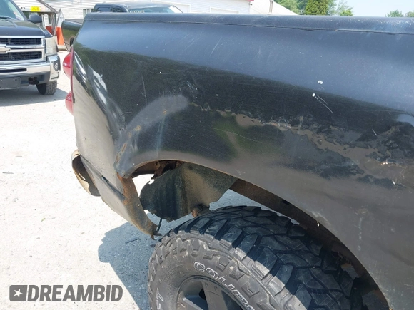 2007 Dodge 1500 Laramie z VIN 1D7HU18267S236613, wystawiony jako IAAI lot #42477167 z przebiegiem 267 376 mil mil oraz . Historia ofert i sprzedaży dostępna na DreamBid. Obrazek 6.