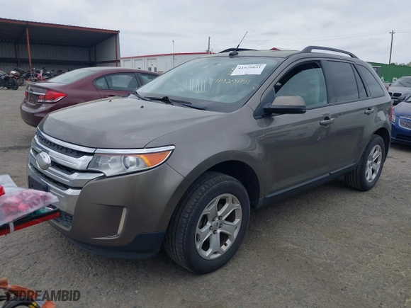 2014 Ford Edge SEL with VIN 2FMDK4JC6EBA75489, listed as a IAAI auction lot 41929051 with 91,879 mi miles. Bid and sale history available at carsss.com. Image 17.