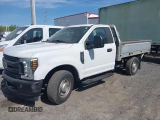 2019 Ford Super Duty F-250 SRW XL with VIN 1FDBF2A66KEG59711, listed as a IAAI auction lot 42058973 with 113,086 mi miles. Bid and sale history available at carsss.com. Image 17.