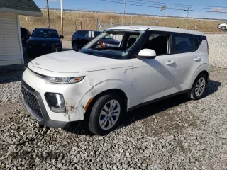 2022 Kia Soul LX with VIN KNDJ23AU4N7174475, listed as a Copart auction lot 50026085 with 24,039 mi miles and Salvage Title. Bid and sale history available at carsss.com. Image 1.
