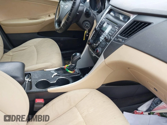 2011 Hyundai Sonata GLS with VIN 5NPEB4AC3BH100602, listed as a IAAI auction lot 42134998 with 205,102 mi miles. Bid and sale history available at carsss.com. Image 5.