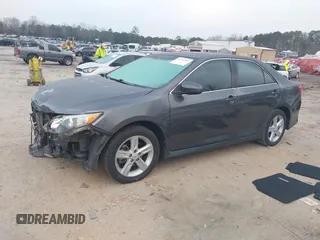 2012 Toyota Camry L with VIN 4T1BF1FK2CU116511, listed as a IAAI auction lot 41792514 with 163,908 mi miles. Bid and sale history available at carsss.com. Image 2.