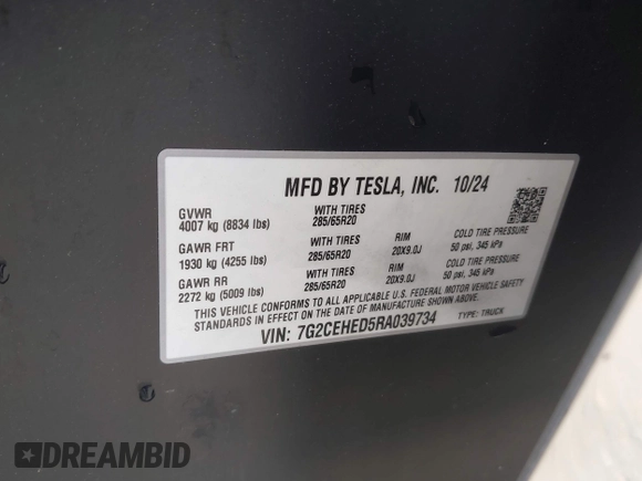 2024 Tesla Cybertruck z VIN 7G2CEHED5RA039734, wystawiony jako IAAI lot #42244205 z przebiegiem 8 443 mil mil oraz . Historia ofert i sprzedaży dostępna na DreamBid. Obrazek 9.