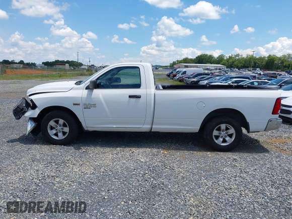 2019 Ram 1500 Tradesman z VIN 3C6JR6DT4KG561518, wystawiony jako IAAI lot #42726625 z przebiegiem 161 859 mil mil oraz . Historia ofert i sprzedaży dostępna na DreamBid. Obrazek 14.