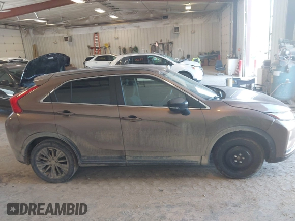 2020 Mitsubishi Eclipse Cross LE with VIN JA4AS4AA0LZ030395, listed as a IAAI auction lot 42582412 with 79,412 mi miles and . Bid and sale history available at DreamBid. Image 14.