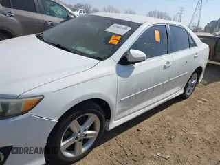 2013 Toyota Camry L with VIN 4T1BF1FK4DU274253, listed as a IAAI auction lot 41801084 with 159,913 mi miles. Bid and sale history available at carsss.com. Image 6.