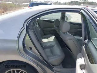 2004 Lexus ES 350 with VIN JTHBA30G645035458, listed as a IAAI auction lot 41850177 with 134,806 mi miles and . Bid and sale history available at DreamBid. Image 8.