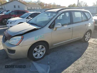 2008 Kia Rondo LX with VIN KNAFG526587163196, listed as a Copart auction lot 76804814 with 185,001 mi miles and Salvage Title. Bid and sale history available at carsss.com. Image 1.