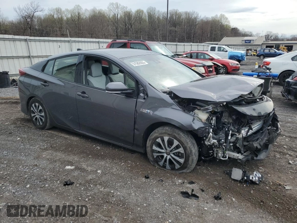 2020 Toyota Prius Prime LE with VIN JTDKARFP2L3133408, listed as a Copart auction lot 51582655 with 41,129 mi miles and Salvage Title. Bid and sale history available at carsss.com. Image 4.
