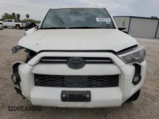 2021 Toyota 4Runner SR5 Premium with VIN JTENU5JR4M5872688, listed as a Copart auction lot 48502715 with 57,409 mi miles and Clean title. Bid and sale history available at DreamBid. Image 5.