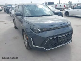 2024 Kia Soul LX with VIN KNDJ23AU6R7916641, listed as a IAAI auction lot 42050557 with 38,502 mi miles. Bid and sale history available at carsss.com. Image 1.