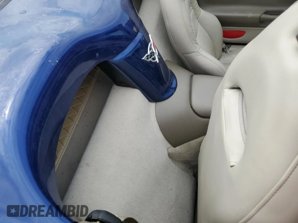2004 Chevrolet Corvette with VIN 1G1YY32G845124459, listed as a Copart auction lot 72226674 with 25,361 mi miles and Salvage Title. Bid and sale history available at carsss.com. Image 10.